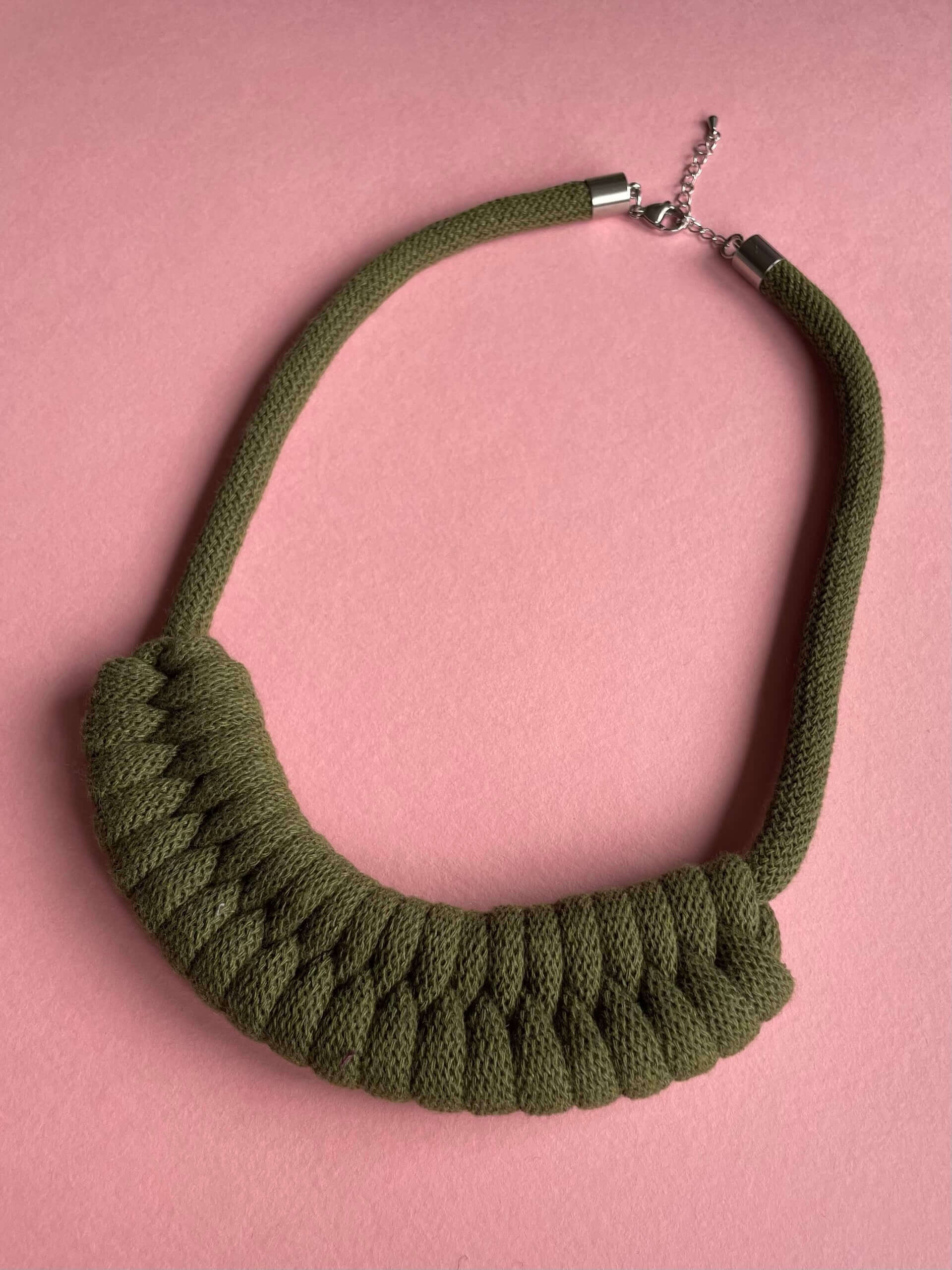 Avocado Lobster Clasp Chunky Necklace
